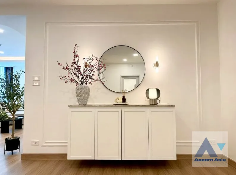 6  3 br Condominium For Rent in Ploenchit ,Bangkok BTS Chitlom at Grand Langsuan 28712