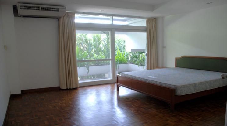 7  3 br Apartment For Rent in Sathorn ,Bangkok BTS Chong Nonsi at Cozy Low-Rise Apartment in a Premium Compound 18730