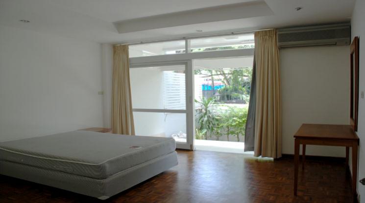 8  3 br Apartment For Rent in Sathorn ,Bangkok BTS Chong Nonsi at Cozy Low-Rise Apartment in a Premium Compound 18730