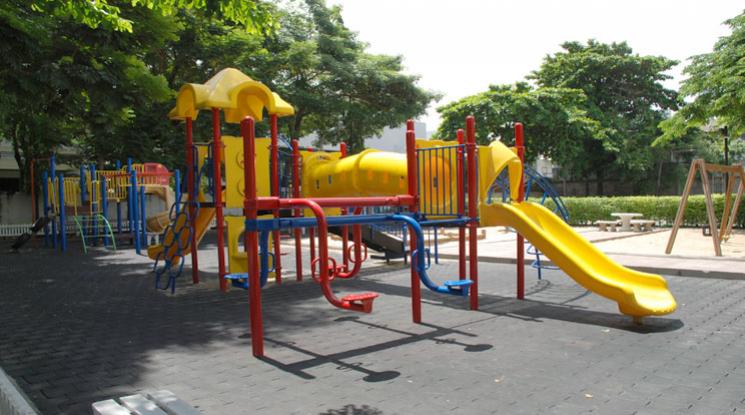 9  3 br Apartment For Rent in Sathorn ,Bangkok BTS Chong Nonsi at Cozy Low-Rise Apartment in a Premium Compound 18730