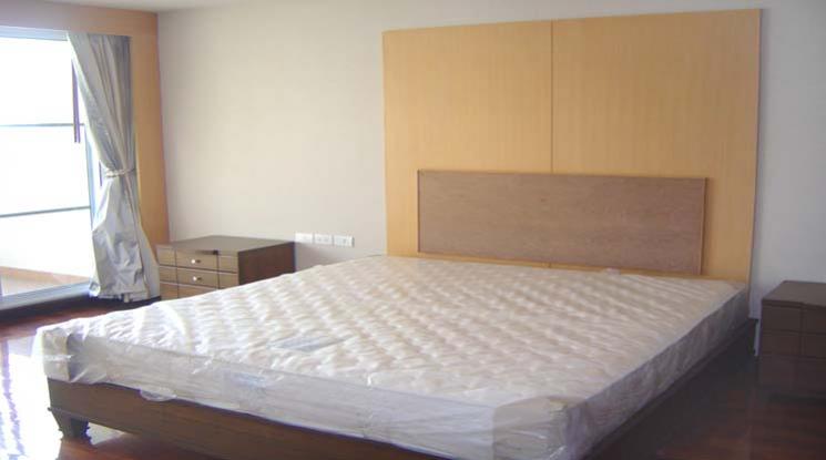 5  3 br Apartment For Rent in Sukhumvit ,Bangkok BTS Nana at Tranquil ambiance 18755