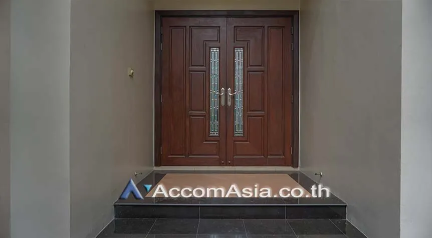 8  4 br House for rent and sale in Sukhumvit ,Bangkok BTS Thong Lo at Exclusive family compound 58764