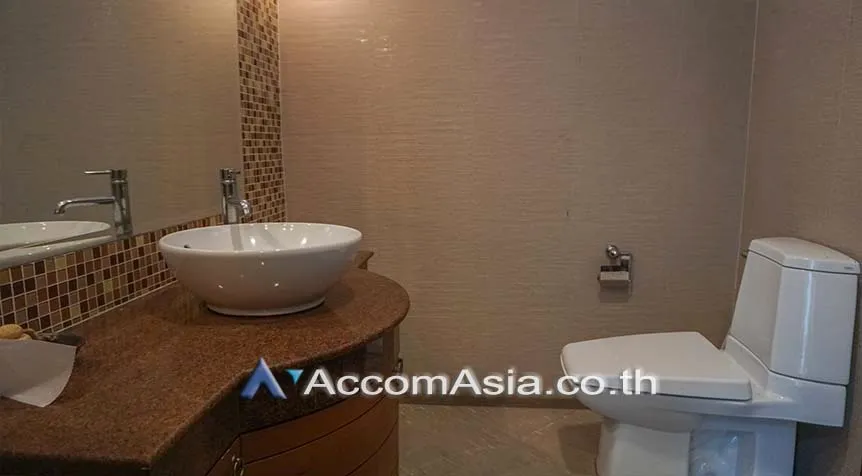 11  4 br House for rent and sale in Sukhumvit ,Bangkok BTS Thong Lo at Exclusive family compound 58764