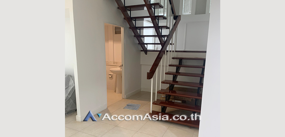 9  3 br House for rent and sale in Phaholyothin ,Bangkok BTS Ari 48765