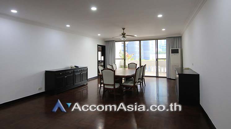  1  3 br Apartment For Rent in Sukhumvit ,Bangkok BTS Asok - MRT Sukhumvit at Family-Friendly 360 SQ.M. Residence Near Terminal 21 18767