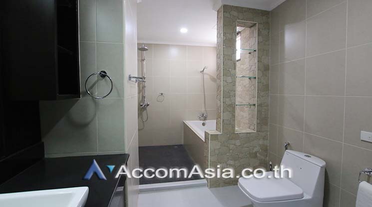 9  3 br Apartment For Rent in Sukhumvit ,Bangkok BTS Asok - MRT Sukhumvit at Family-Friendly 360 SQ.M. Residence Near Terminal 21 18767