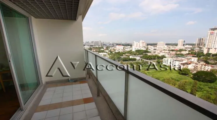 unit 2 Bedrooms  Condominium For Rent in Sathorn, Bangkok  near BRT Thanon Chan (28825)