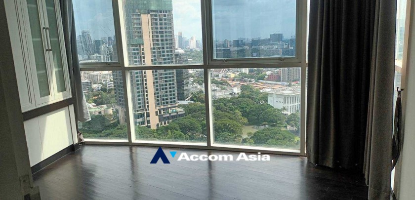  2  1 br Condominium For Sale in Ploenchit ,Bangkok BTS Chitlom at Urbana Langsuan 28933