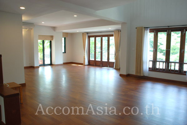  2  3 br Apartment For Rent in Sukhumvit ,Bangkok BTS Nana at Peaceful Living in CBD 19064