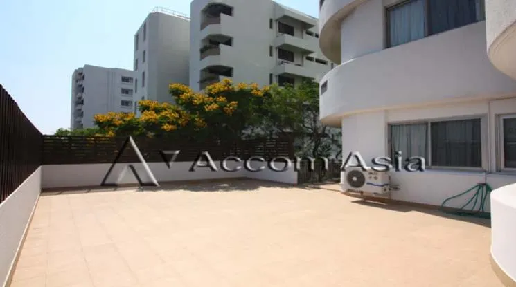 unit 3 Bedrooms  Apartment For Rent in Sathorn, Bangkok  near BRT Technic Krungthep (29072)