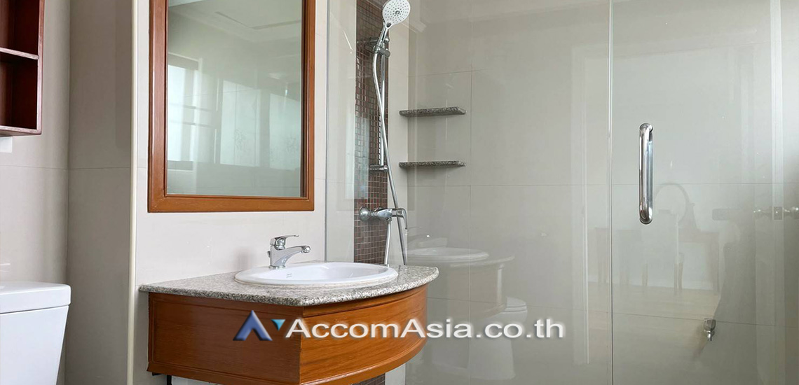 13  2 br Condominium For Rent in Sathorn ,Bangkok BTS Sala Daeng - MRT Lumphini at Sathorn Gardens 29156