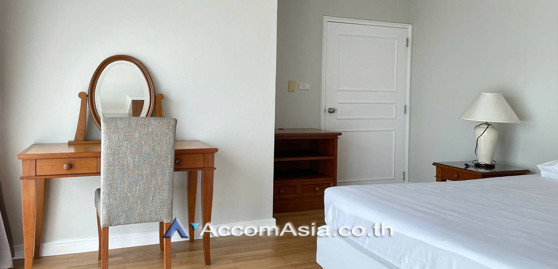 11  2 br Condominium For Rent in Sathorn ,Bangkok BTS Sala Daeng - MRT Lumphini at Sathorn Gardens 29156