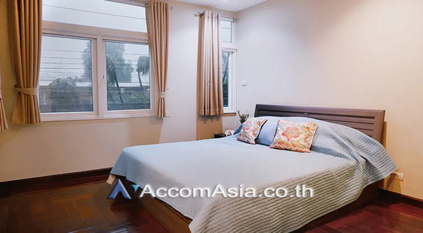 unit 2 Bedrooms  Apartment For Rent in Sukhumvit, Bangkok  near BTS Thong Lo (19163)