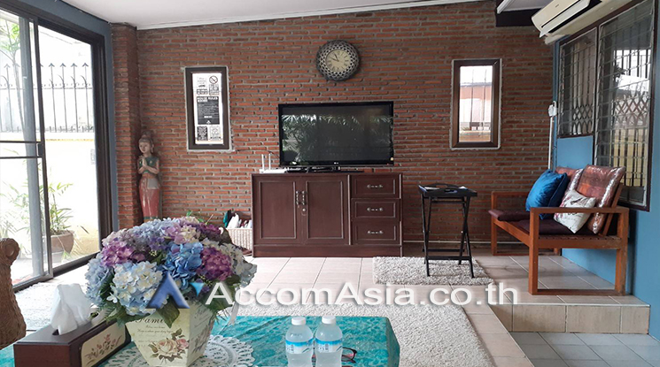  1  4 br House for rent and sale in Phaholyothin ,Bangkok BTS Ari 99198