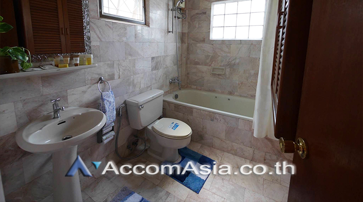 6  4 br House for rent and sale in Phaholyothin ,Bangkok BTS Ari 99199