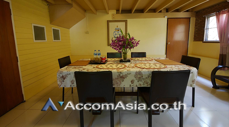 10  4 br House for rent and sale in Phaholyothin ,Bangkok BTS Ari 99199