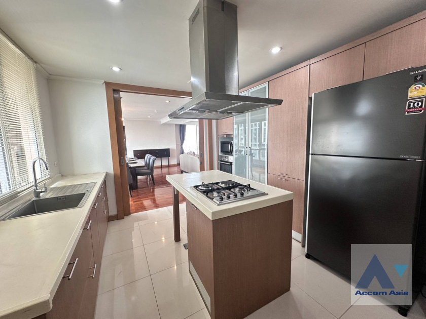 4  3 br Apartment For Rent in Sukhumvit ,Bangkok BTS Phrom Phong at Kids Friendly Space, Walk to BTS 450m 19235