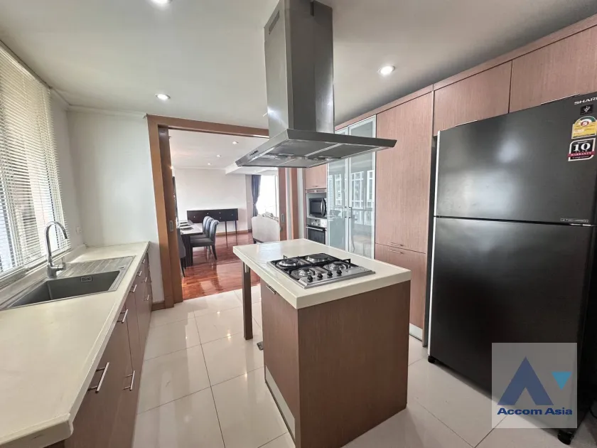 4  3 br Apartment For Rent in Sukhumvit ,Bangkok BTS Phrom Phong at Kids Friendly Space, Walk to BTS 450m 19235