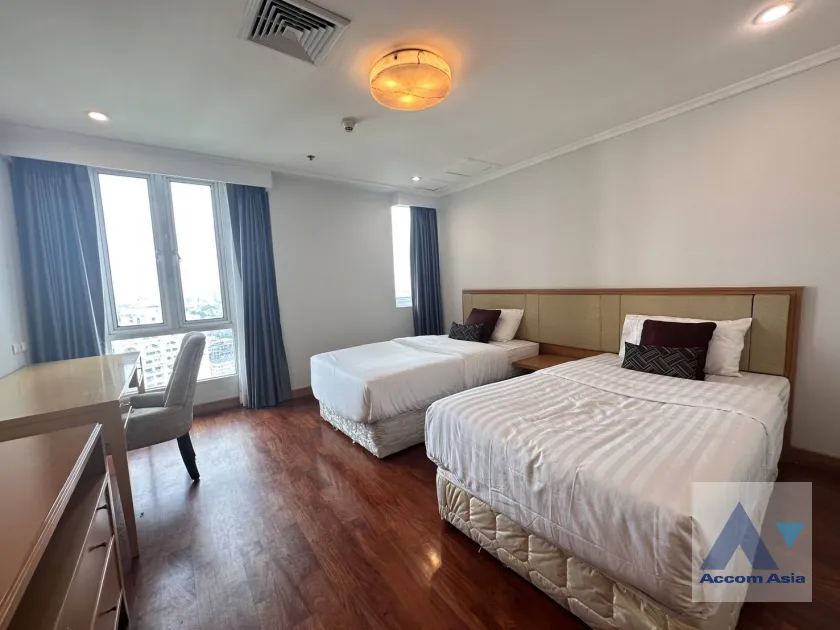9  3 br Apartment For Rent in Sukhumvit ,Bangkok BTS Phrom Phong at Kids Friendly Space, Walk to BTS 450m 19235