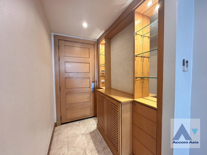 11  3 br Apartment For Rent in Sukhumvit ,Bangkok BTS Phrom Phong at Kids Friendly Space, Walk to BTS 450m 19235