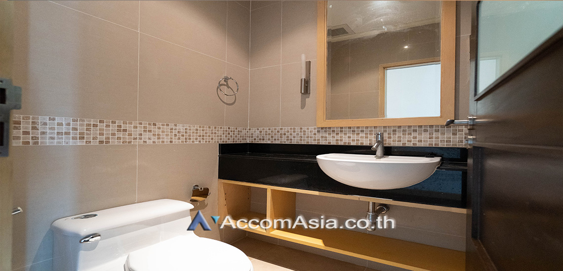9  2 br Apartment For Rent in Sukhumvit ,Bangkok BTS Phrom Phong at Kids Friendly Space, Walk to BTS 450m 19236