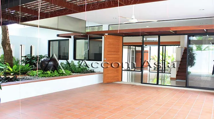 4  4 br House For Rent in Sukhumvit ,Bangkok BTS Thong Lo at A Peaceful Garden House 69270