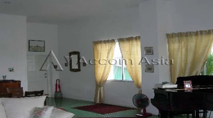 6  2 br Condominium For Sale in Sathorn ,Bangkok BRT Thanon Chan - BTS Chong Nonsi at Lumpini Place Water Cliff 29431