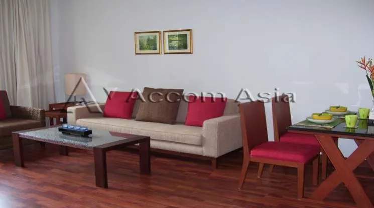 unit 2 Bedrooms  Apartment For Rent in Phaholyothin, Bangkok  near BTS Sanam Pao (19451)