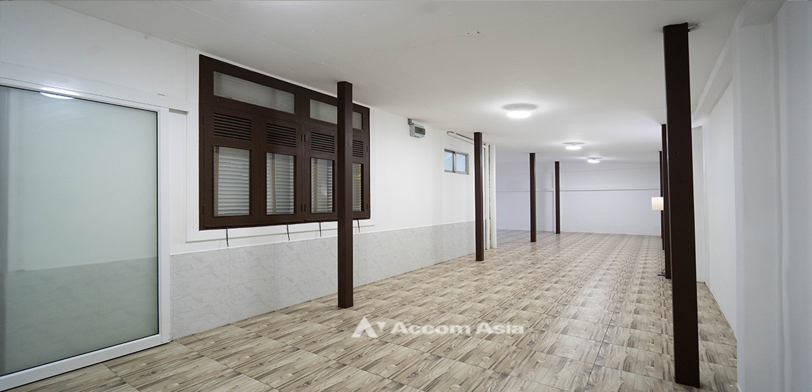 12  4 br House For Rent in Sukhumvit ,Bangkok BTS Asok - MRT Sukhumvit 99534