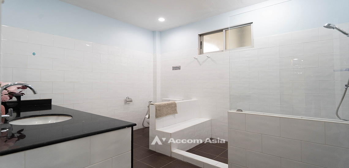 17  4 br House For Rent in Sukhumvit ,Bangkok BTS Asok - MRT Sukhumvit 99534