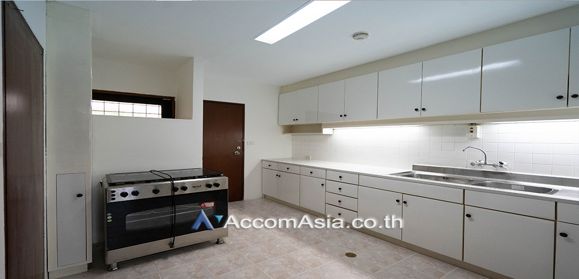 5  2 br Apartment for rent and sale in Sukhumvit ,Bangkok BTS Phrom Phong at Suite For Family 29591