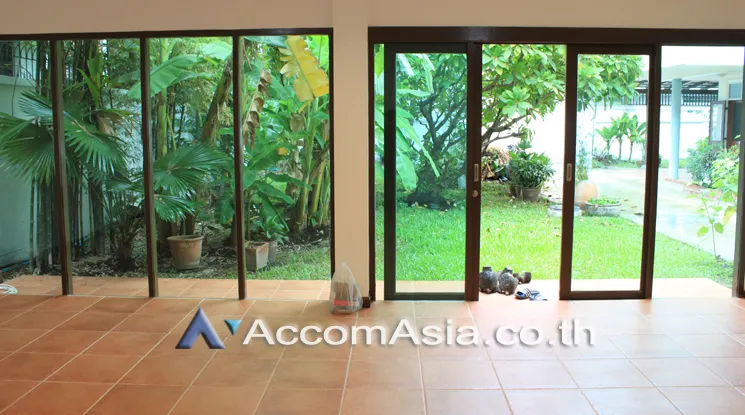 16  3 br House For Rent in Ploenchit ,Bangkok BTS Ploenchit 9000104