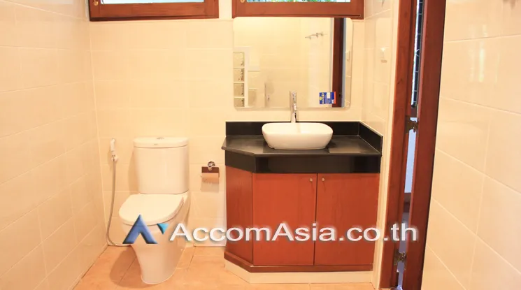 6  3 br House For Rent in Ploenchit ,Bangkok BTS Ploenchit 9000104
