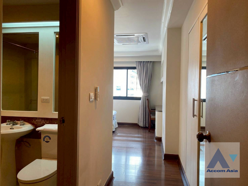 9  3 br Apartment For Rent in Sukhumvit ,Bangkok MRT Sukhumvit - BTS Asok at Perfect Apartment for Big Family, Prime Location Near Main Street 19708