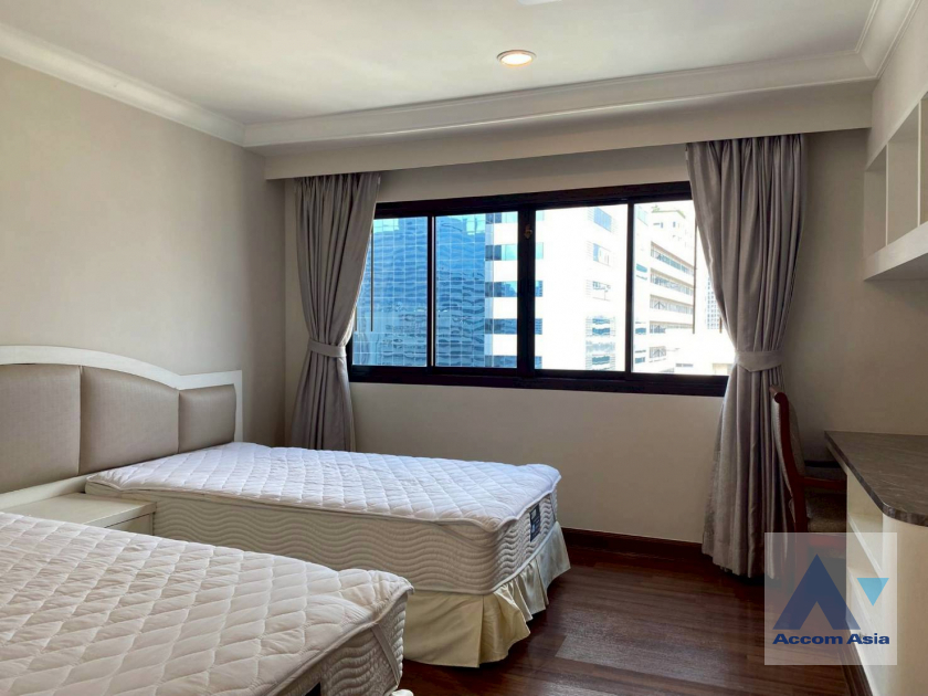 11  3 br Apartment For Rent in Sukhumvit ,Bangkok MRT Sukhumvit - BTS Asok at Perfect Apartment for Big Family, Prime Location Near Main Street 19708