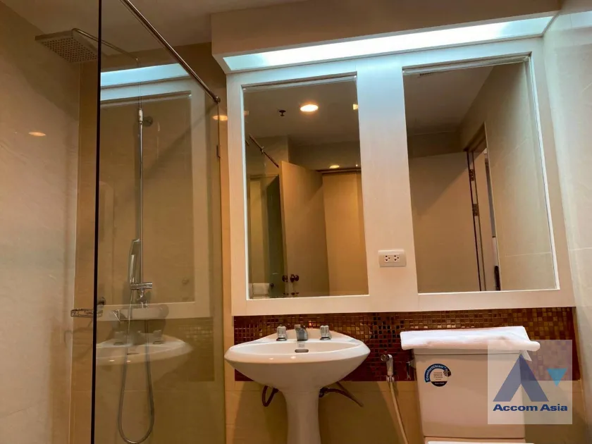 12  3 br Apartment For Rent in Sukhumvit ,Bangkok MRT Sukhumvit - BTS Asok at Perfect Apartment for Big Family, Prime Location Near Main Street 19708