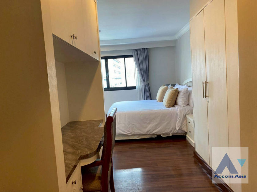 13  3 br Apartment For Rent in Sukhumvit ,Bangkok MRT Sukhumvit - BTS Asok at Perfect Apartment for Big Family, Prime Location Near Main Street 19708