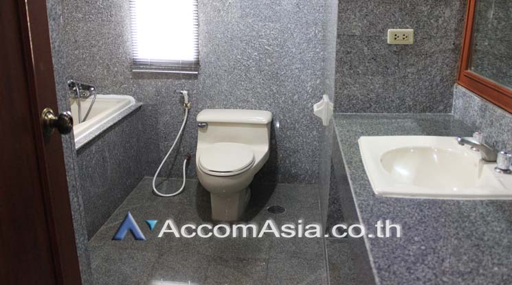 11  3 br Apartment For Rent in Sukhumvit ,Bangkok MRT Sukhumvit - BTS Asok at Perfect Apartment for Big Family, Prime Location Near Main Street 19709