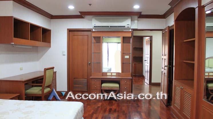 5  3 br Apartment For Rent in Sukhumvit ,Bangkok MRT Sukhumvit - BTS Asok at Perfect Apartment for Big Family, Prime Location Near Main Street 19709