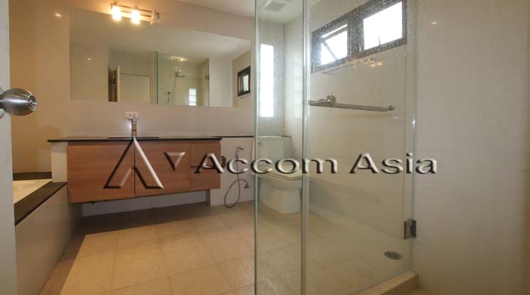 8  3 br Apartment For Rent in Sukhumvit ,Bangkok BTS Phrom Phong at 10 Mins from BTS with Shuttle Bus Service 19761