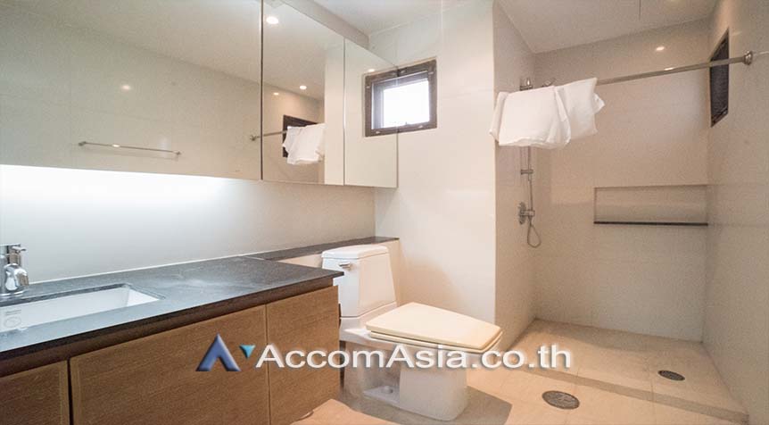 15  3 br Apartment For Rent in Sukhumvit ,Bangkok BTS Phrom Phong at 10 Mins from BTS with Shuttle Bus Service 19762