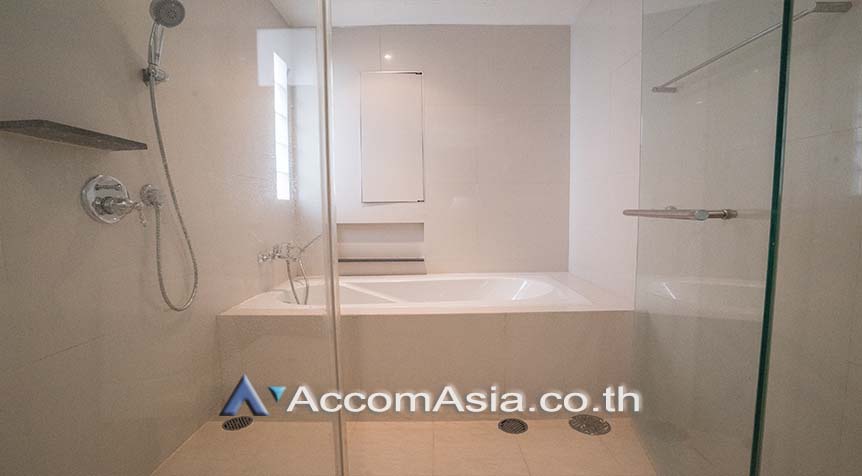 16  3 br Apartment For Rent in Sukhumvit ,Bangkok BTS Phrom Phong at 10 Mins from BTS with Shuttle Bus Service 19762