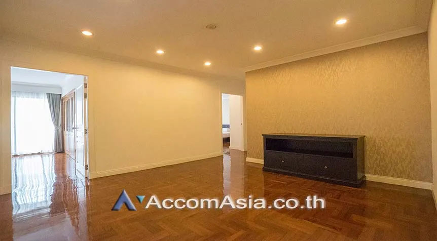 10  3 br Apartment For Rent in Sukhumvit ,Bangkok BTS Phrom Phong at 10 Mins from BTS with Shuttle Bus Service 19762