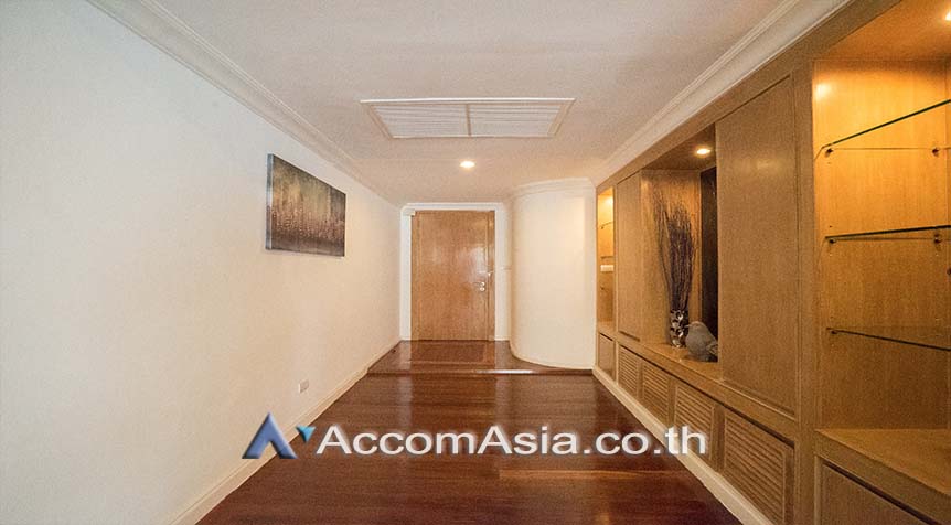 8  3 br Apartment For Rent in Sukhumvit ,Bangkok BTS Phrom Phong at 10 Mins from BTS with Shuttle Bus Service 19762