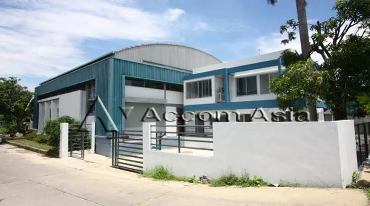 unitHome Office |  4 Bedrooms  House For Rent & Sale in Sukhumvit, Bangkok  near BTS Phra khanong (8001301)