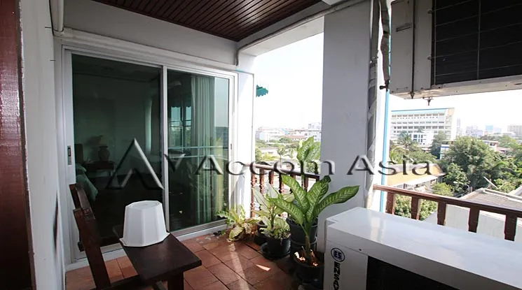 unit 2 Bedrooms  Condominium For Rent in Charoen Nakhon, Bangkok  (19814)