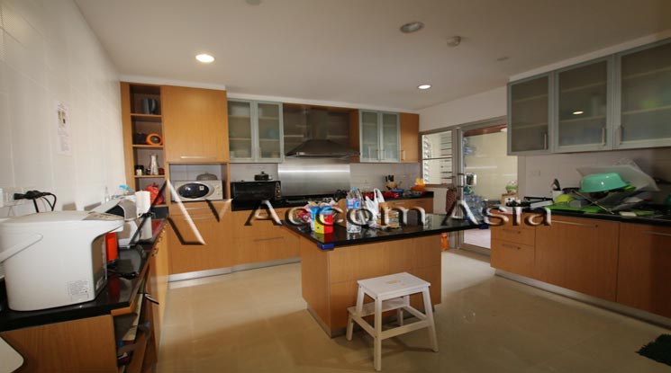 4  3 br Apartment For Rent in Sukhumvit ,Bangkok BTS Phrom Phong at High rise building 19889