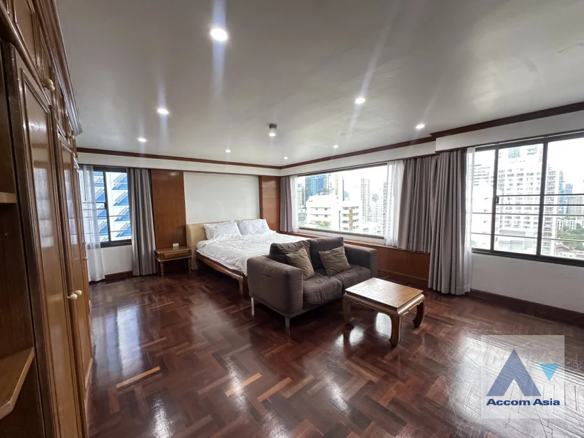 unit 3 Bedrooms  Condominium For Rent & Sale in Sukhumvit, Bangkok  near BTS Asok - MRT Sukhumvit (29941)