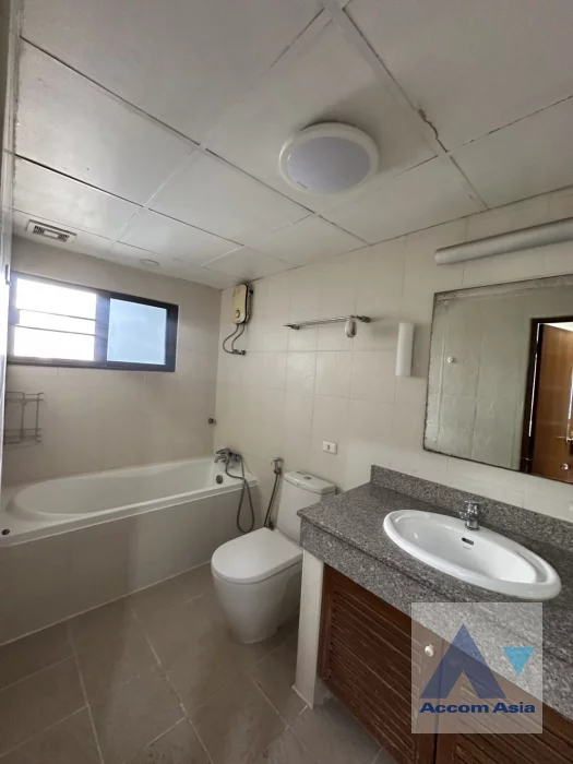28  3 br Condominium for rent and sale in Sukhumvit ,Bangkok BTS Asok - MRT Sukhumvit at Liberty Park I 29941